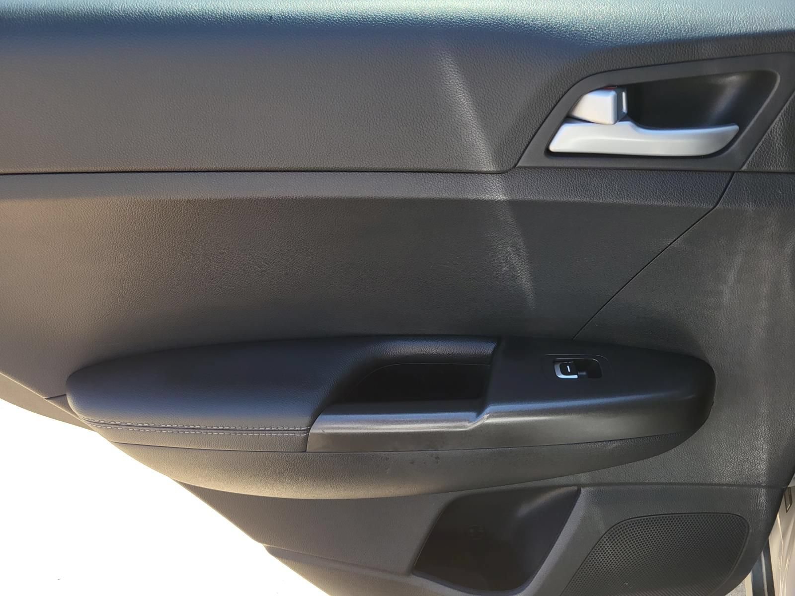 Used 2021 Kia Sportage LX FWD image 9
