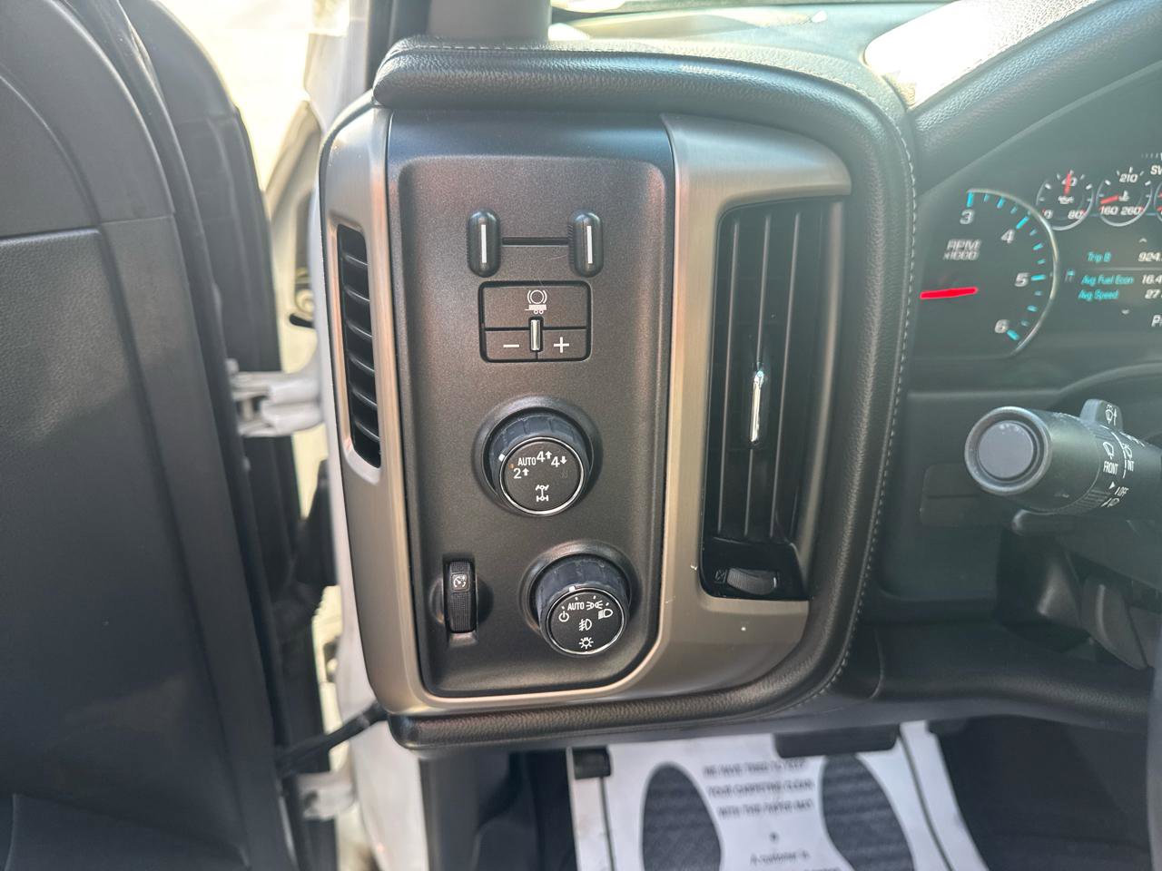 Used 2018 GMC Sierra 1500 Denali w/ Denali Ultimate Package image 18