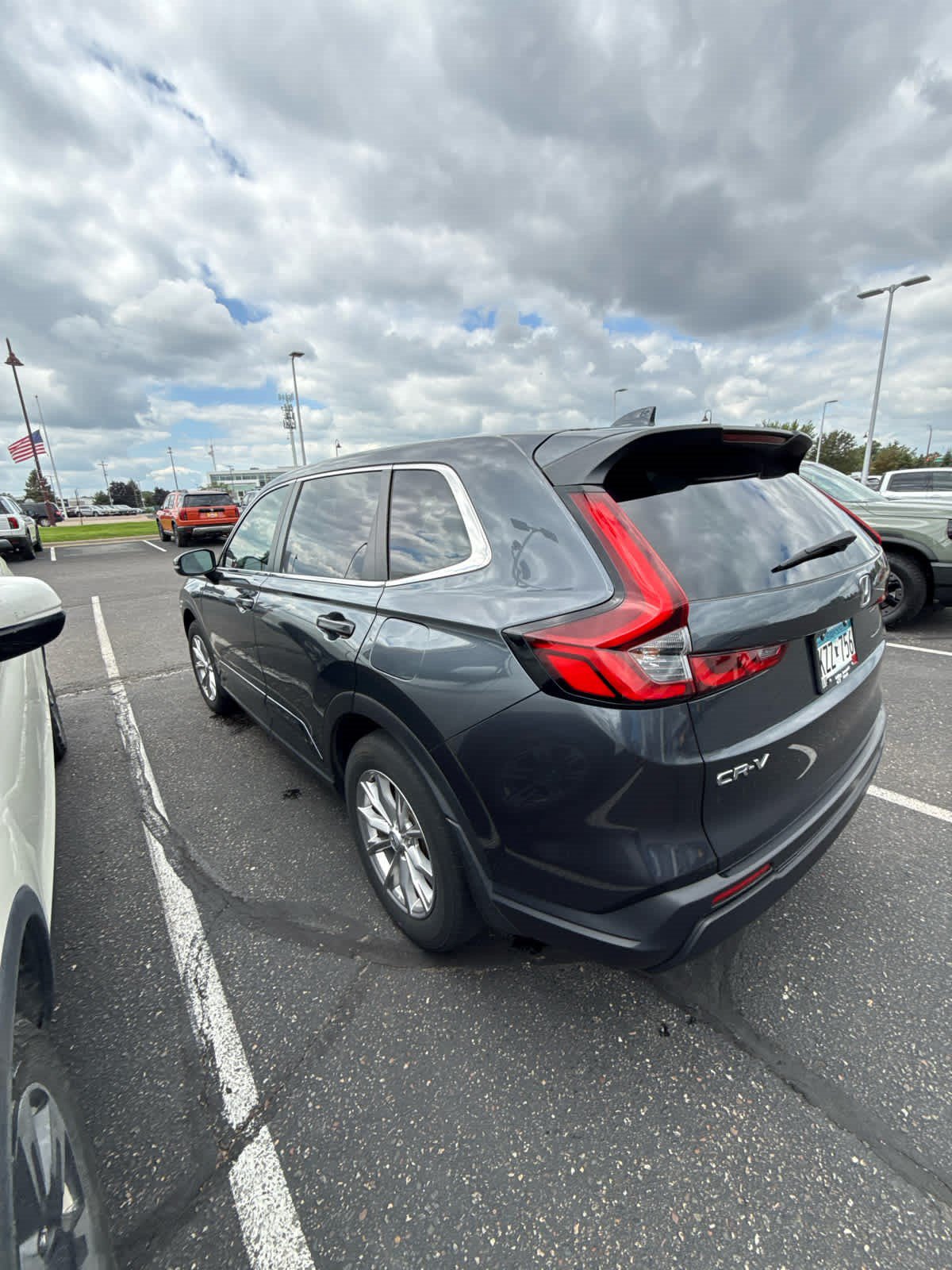 Used 2024 Honda CR-V EX image 7