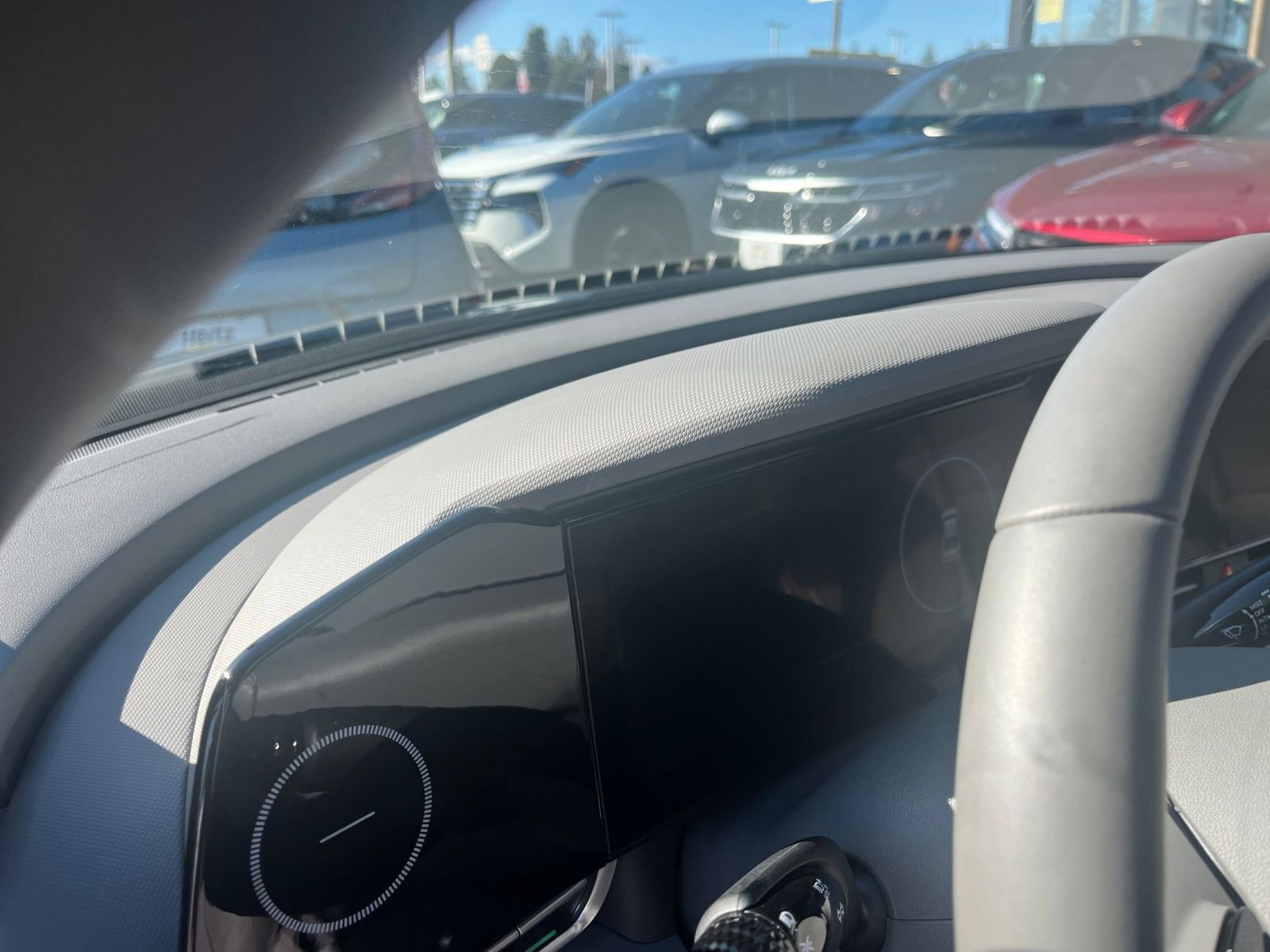 Used 2025 Hyundai Elantra SEL FWD image 37