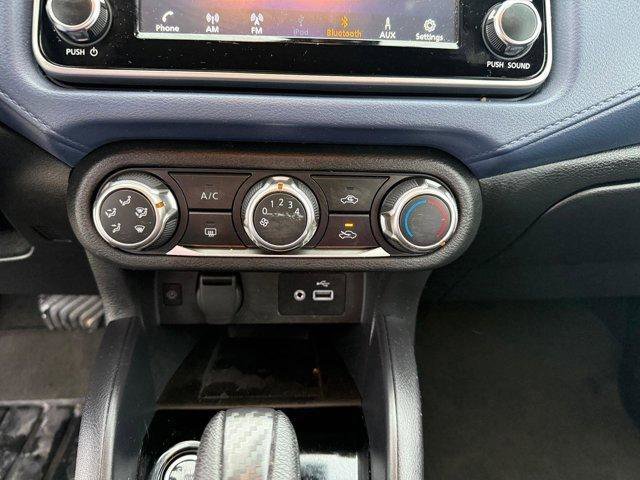 Used 2024 Nissan Versa SV w/ Trunk Package image 20