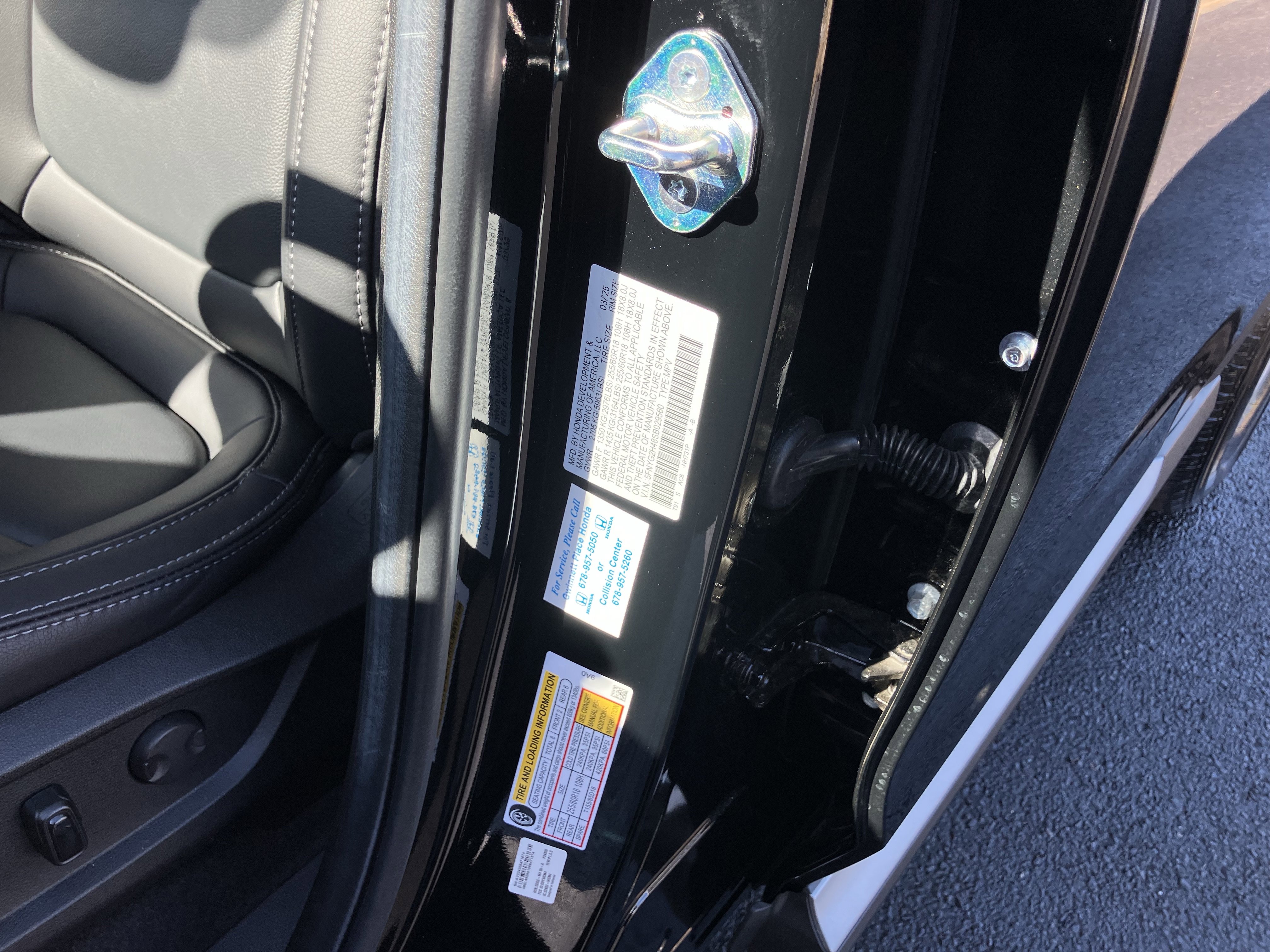 Certified 2025 Honda Pilot EX-L image 30