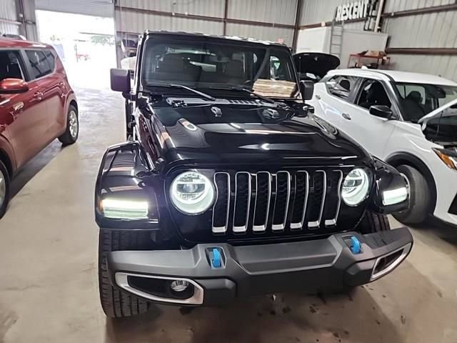 Used 2022 Jeep Wrangler Unlimited Sahara w/ Cold Weather Group image 6