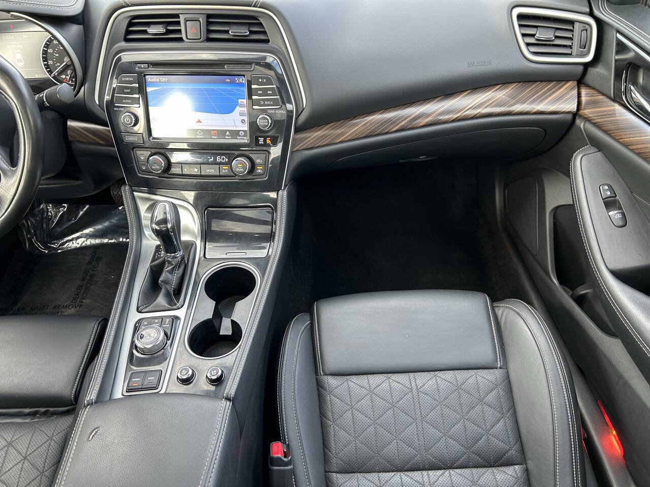 Used 2017 Nissan Maxima Platinum image 24