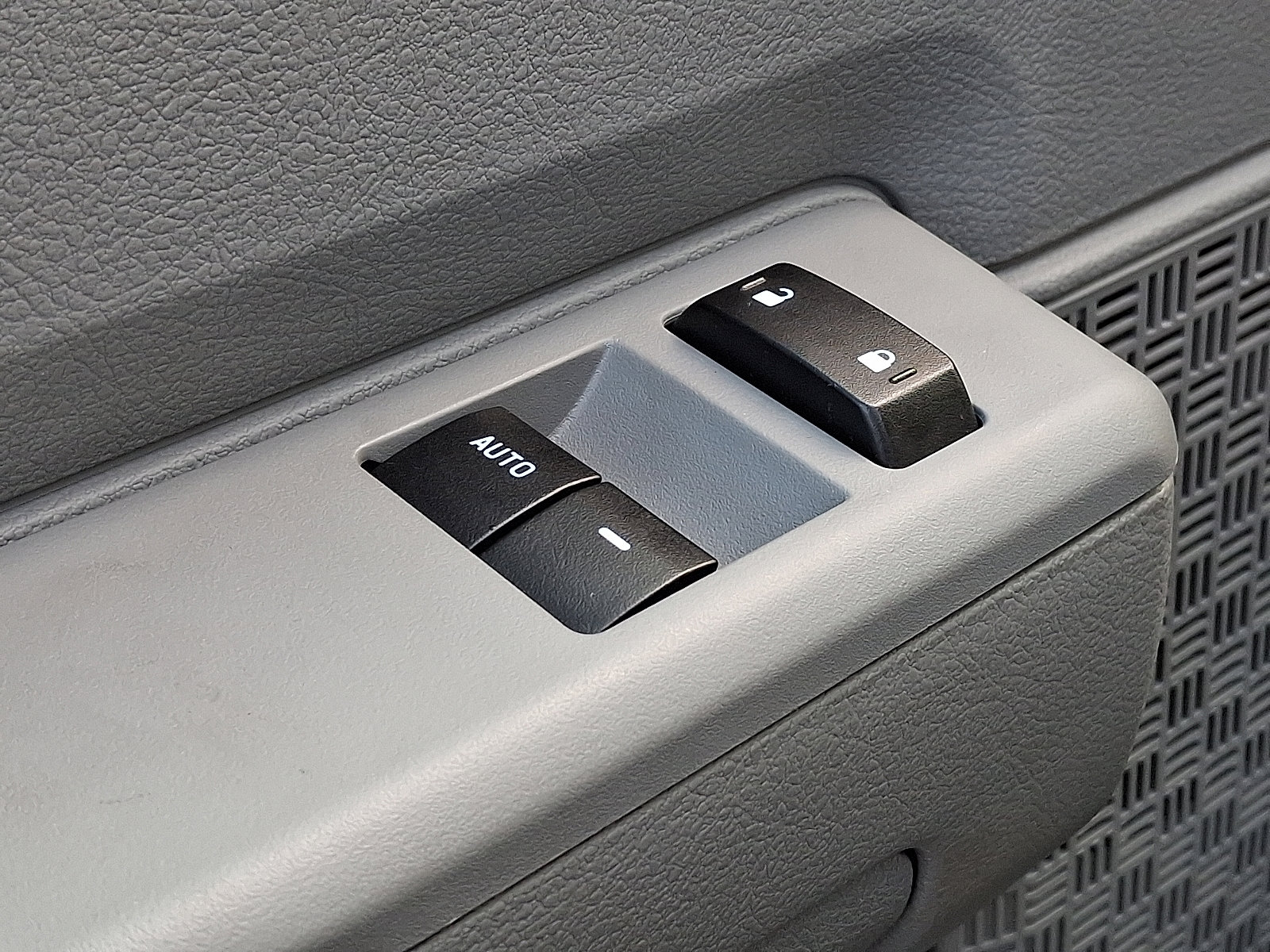 New 2026 Ford E-350 and Econoline 350 Super Duty w/ Power Equipment Group image 11