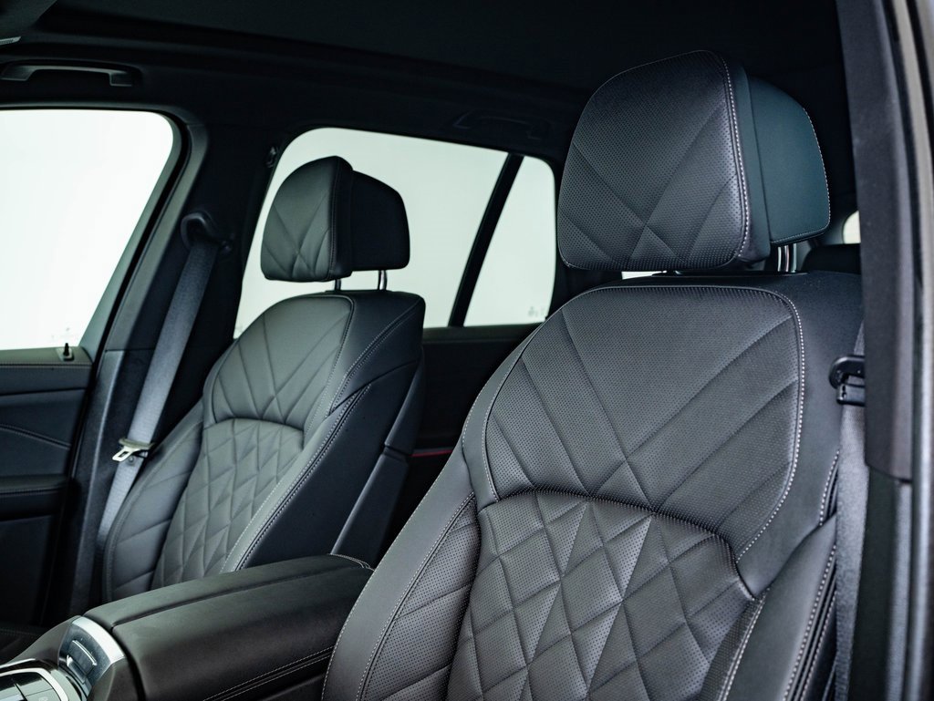 Certified 2025 BMW X5 xDrive40i image 21