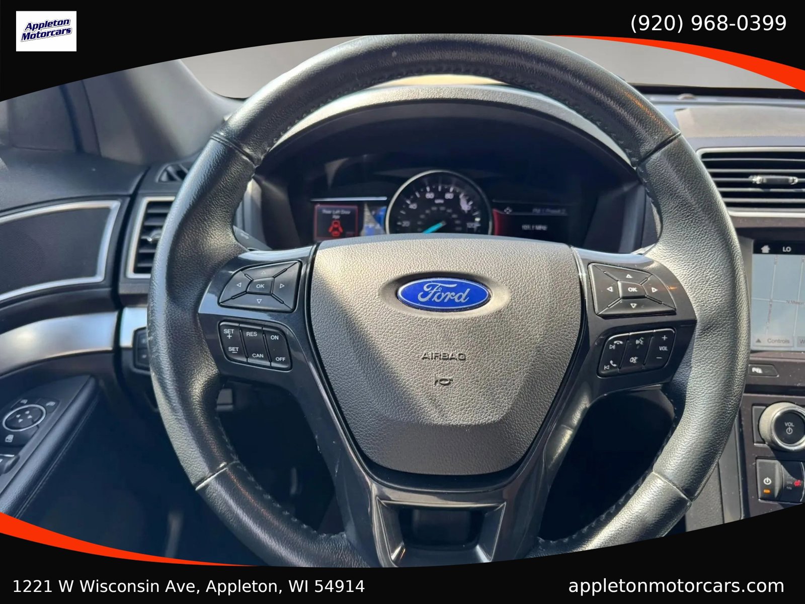 Used 2017 Ford Explorer XLT w/ Equipment Group 202A image 10