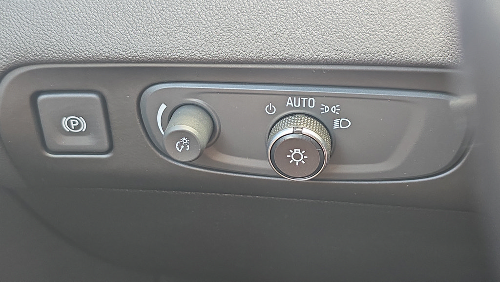Used 2019 Buick Enclave Premium w/ Experience Buick Package AWD/4WD image 19