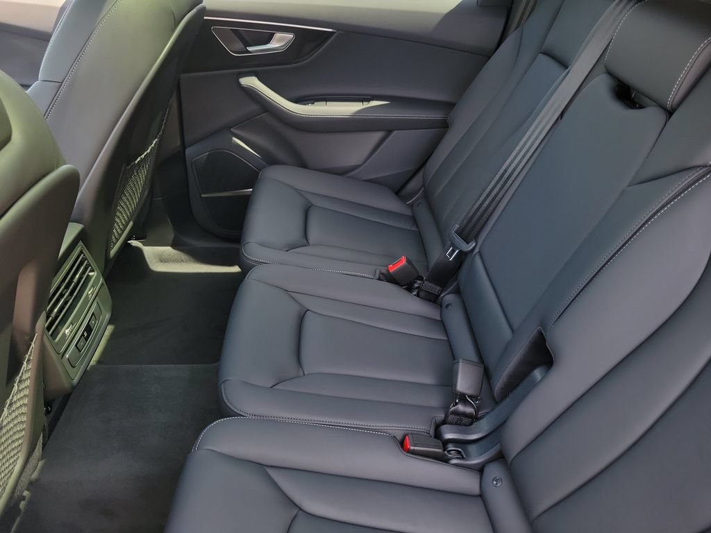 New 2026 Audi Q7 2.0T Premium Plus AWD/4WD image 26