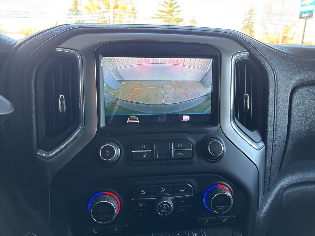 Used 2022 Chevrolet Silverado 1500 RST w/ LPO, Blackout Package image 17