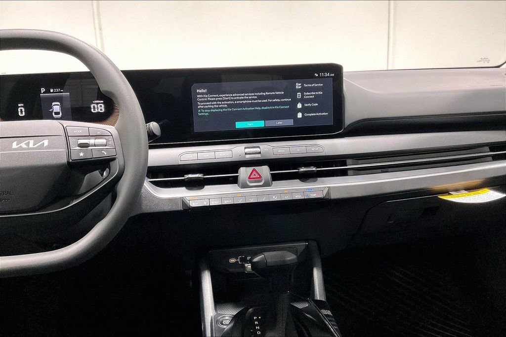 New 2026 Kia K4 FWD image 17