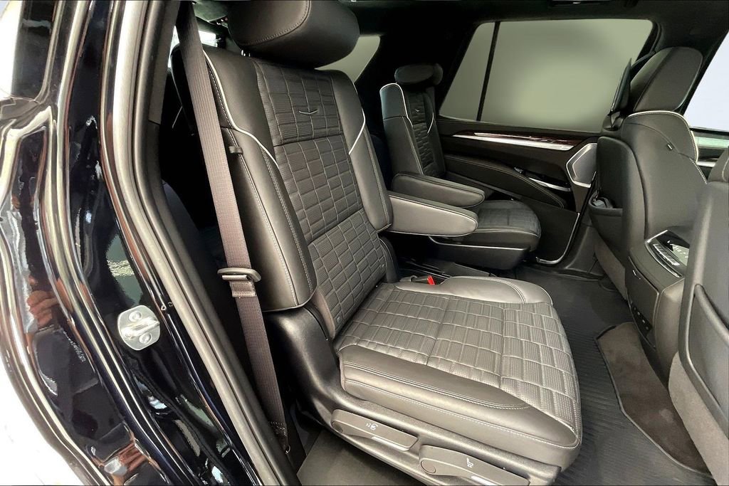 Used 2025 Cadillac Escalade Sport Platinum image 27