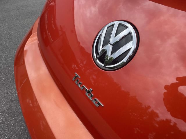 Used 2017 Volkswagen Beetle 1.8T S FWD image 9