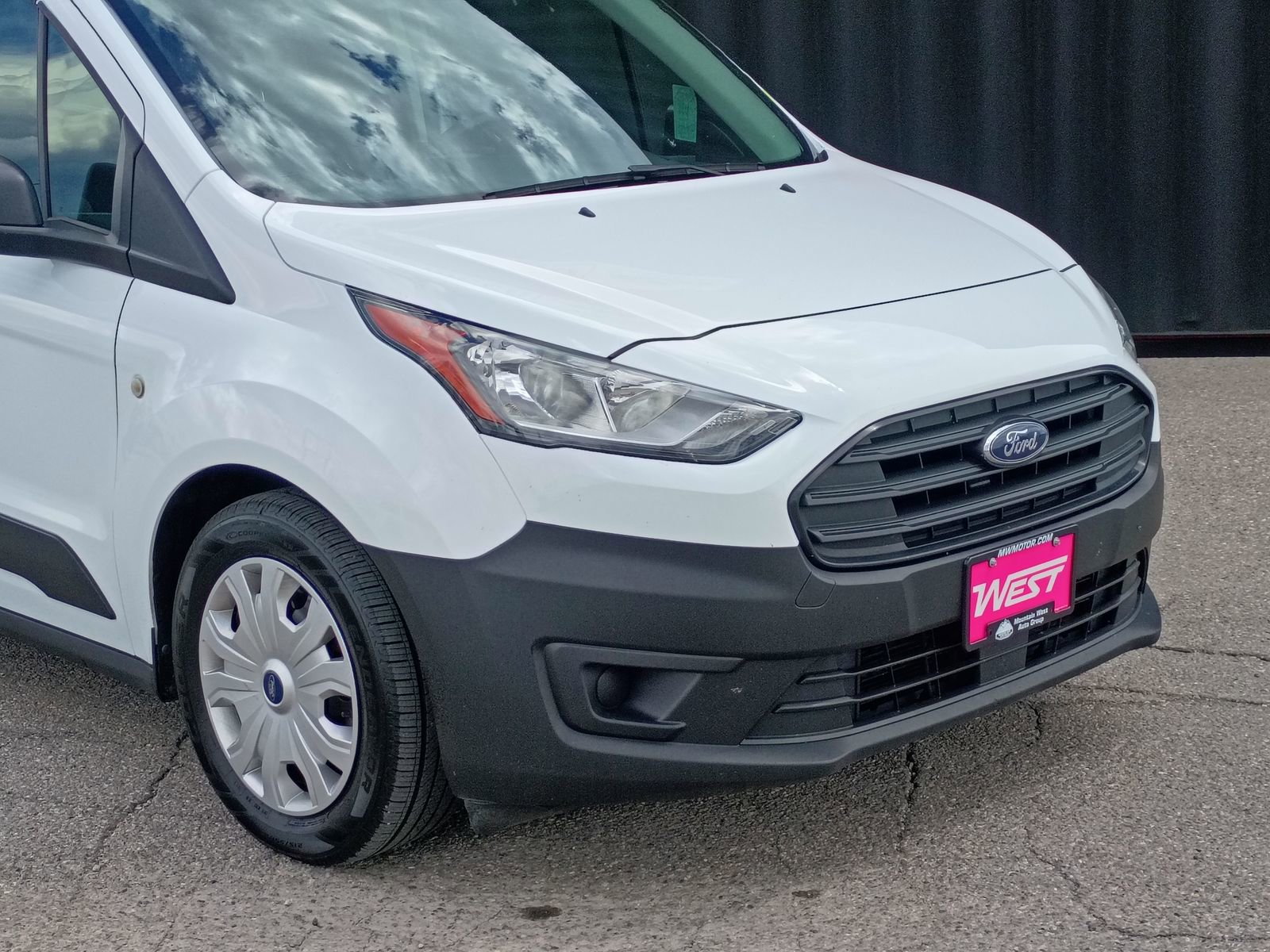 Used 2022 Ford Transit Connect XL FWD image 3