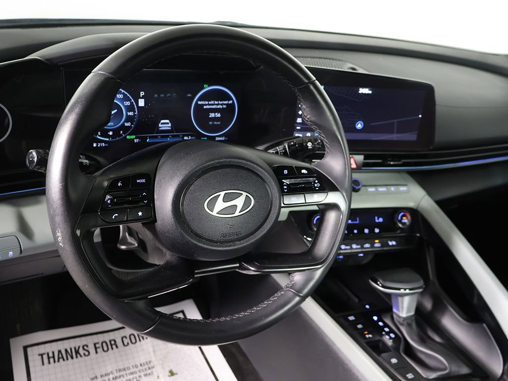 Certified 2024 Hyundai Elantra Limited FWD image 27