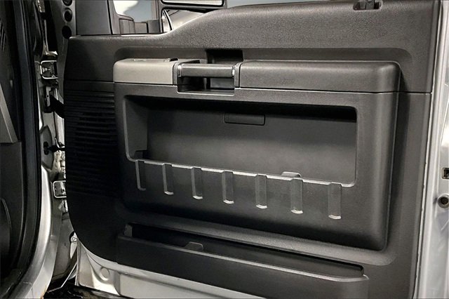 Used 2011 Ford F250 Lariat w/ Snow Plow Prep Pkg image 26