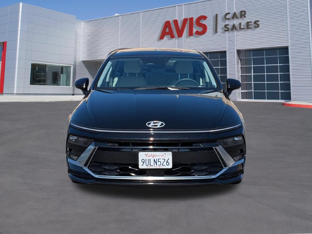 Used 2025 Hyundai Sonata SEL FWD image 2