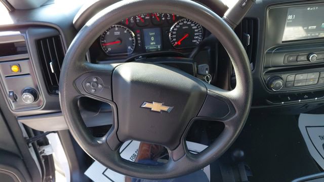 Used 2018 Chevrolet Silverado 1500 Custom w/ Custom Value Package image 18