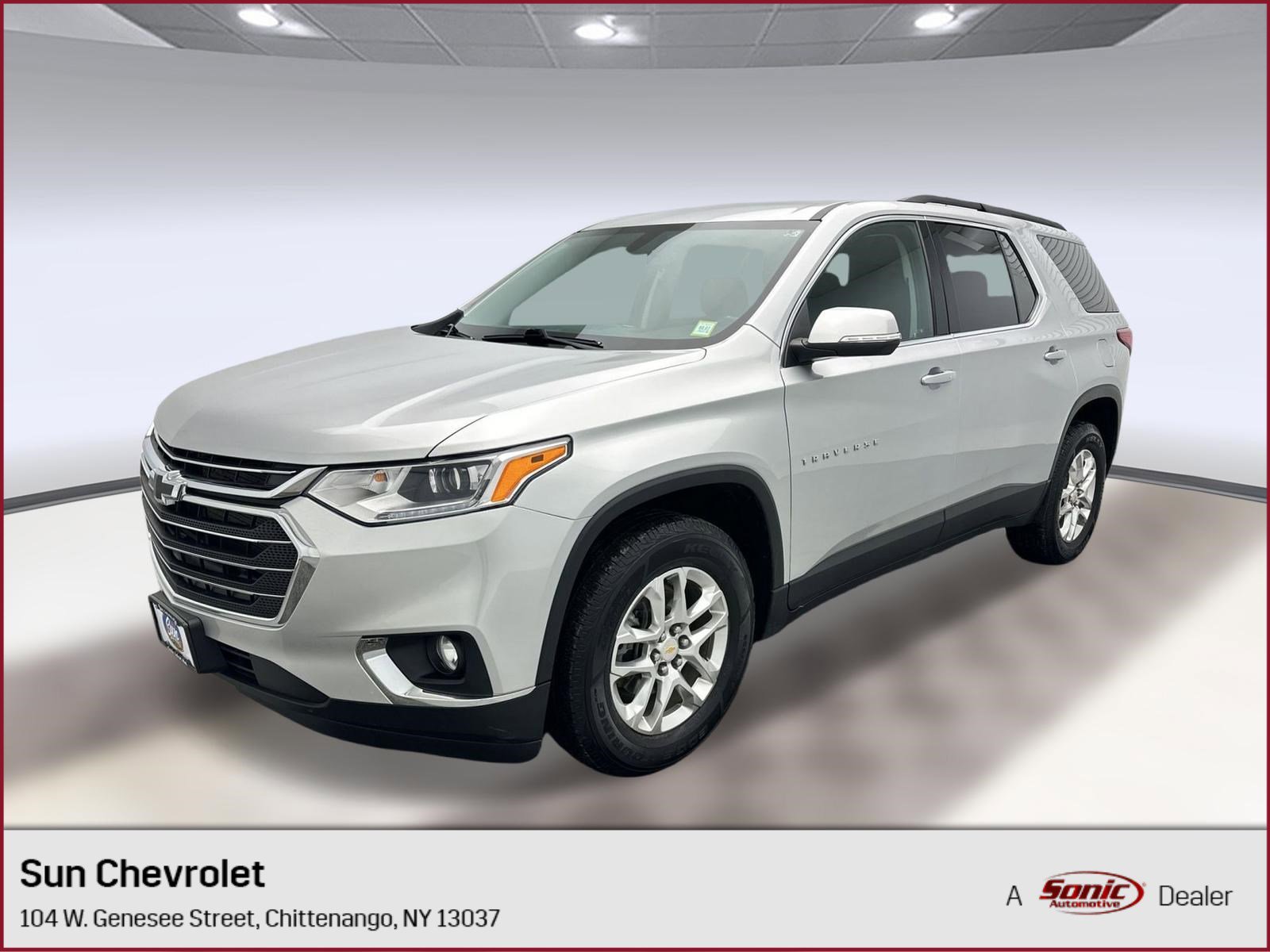 Used 2021 Chevrolet Traverse LT w/ LPO, Floor Liner Package image 1