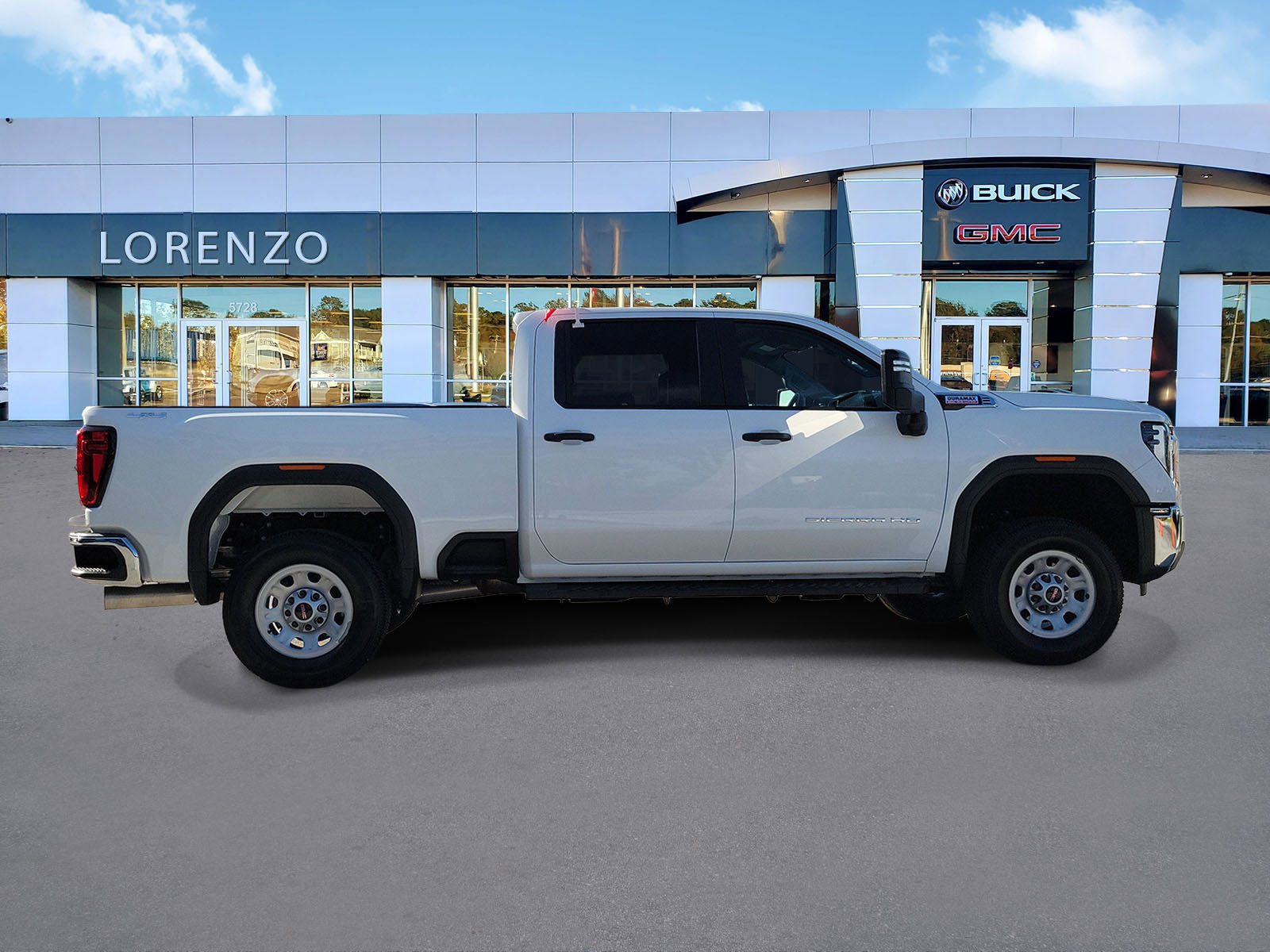 Used 2024 GMC Sierra 3500 Pro w/ Convenience Package AWD/4WD image 4
