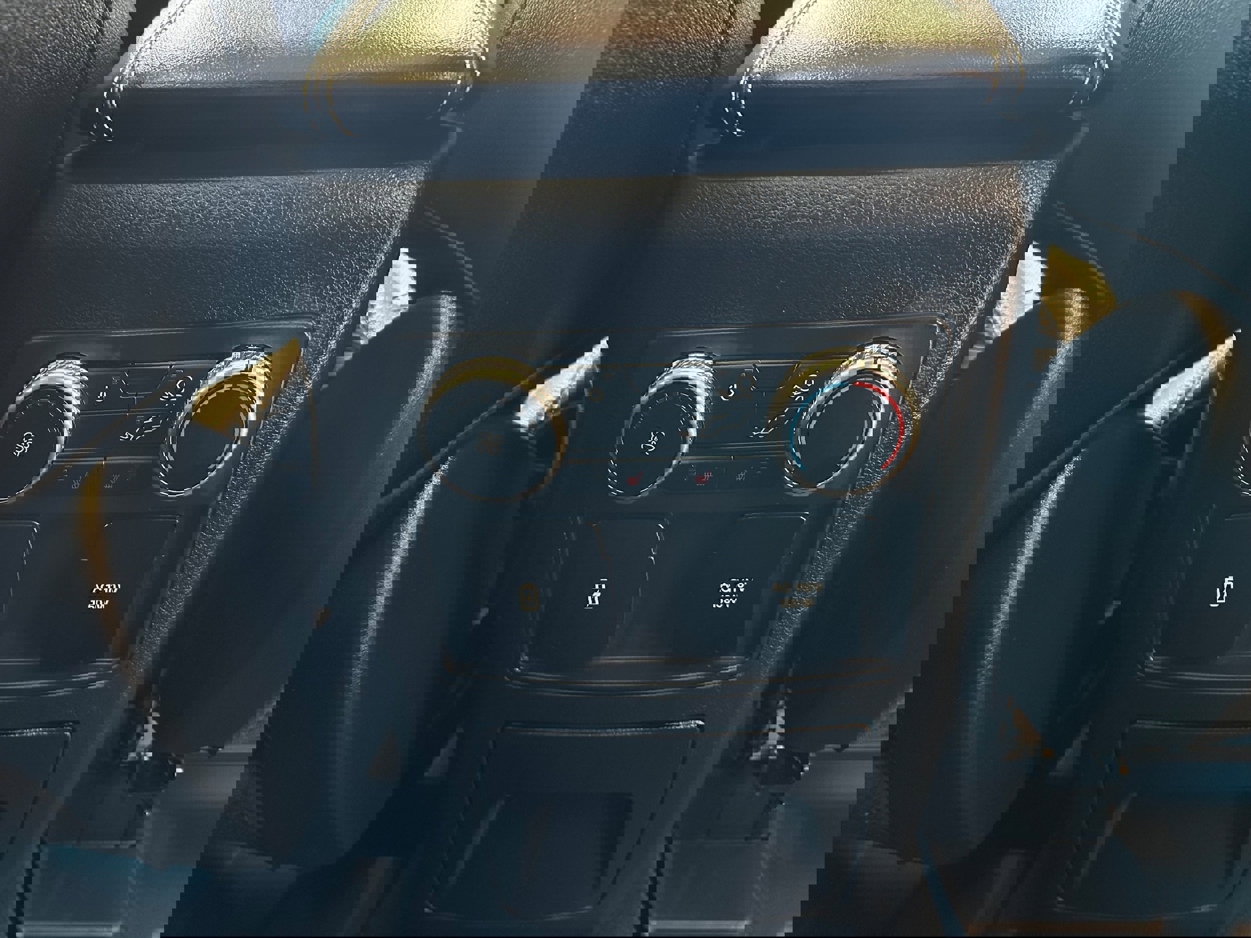 Used 2023 Ford Explorer ST w/ Equipment Group 401A image 15