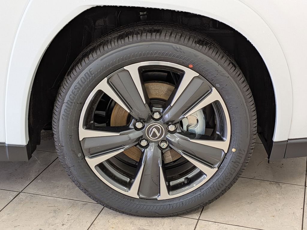 New 2026 Lexus UX 300h AWD image 16