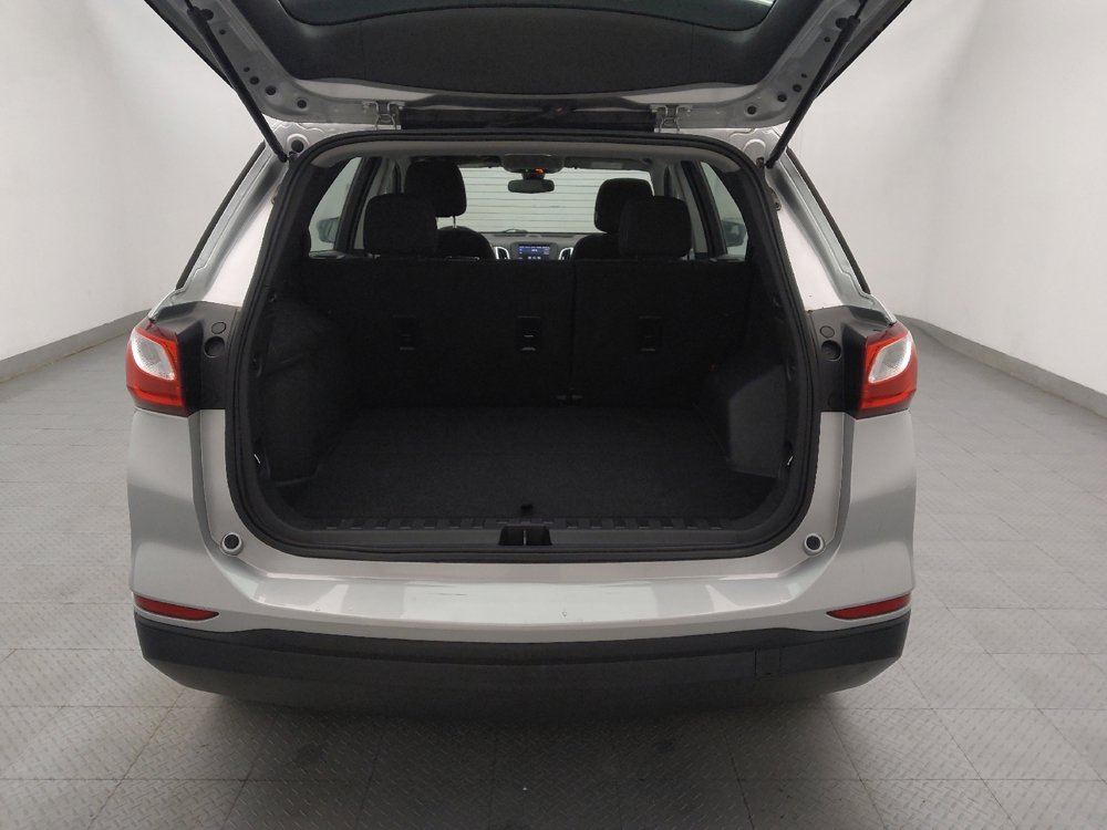 Used 2021 Chevrolet Equinox LS FWD image 29