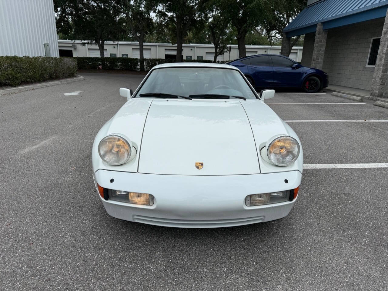 Used 1987 Porsche 928 S4 RWD image 13