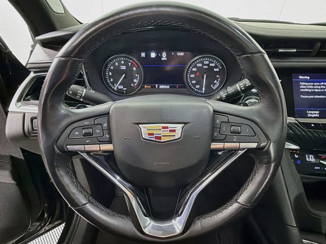 Used 2024 Cadillac XT6 Premium Luxury w/ Technology Package AWD/4WD image 16