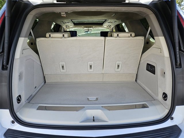 Used 2021 Cadillac Escalade Premium Luxury Platinum image 22