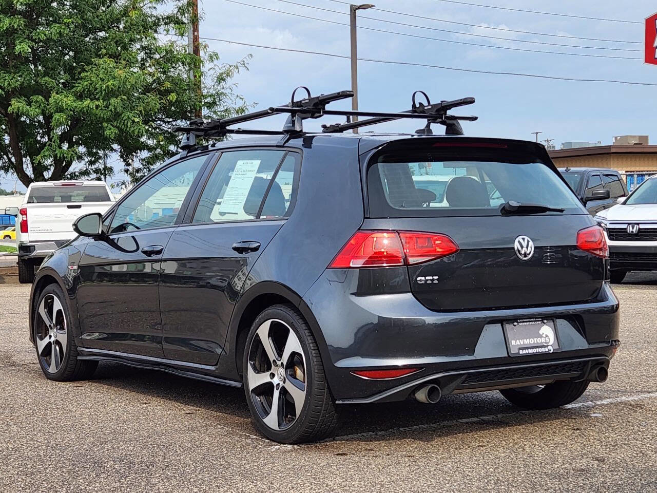 Used 2016 Volkswagen GTI S FWD image 7