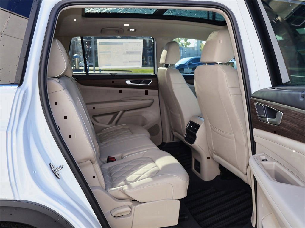 New 2026 Volkswagen Atlas SEL Premium R-Line image 32