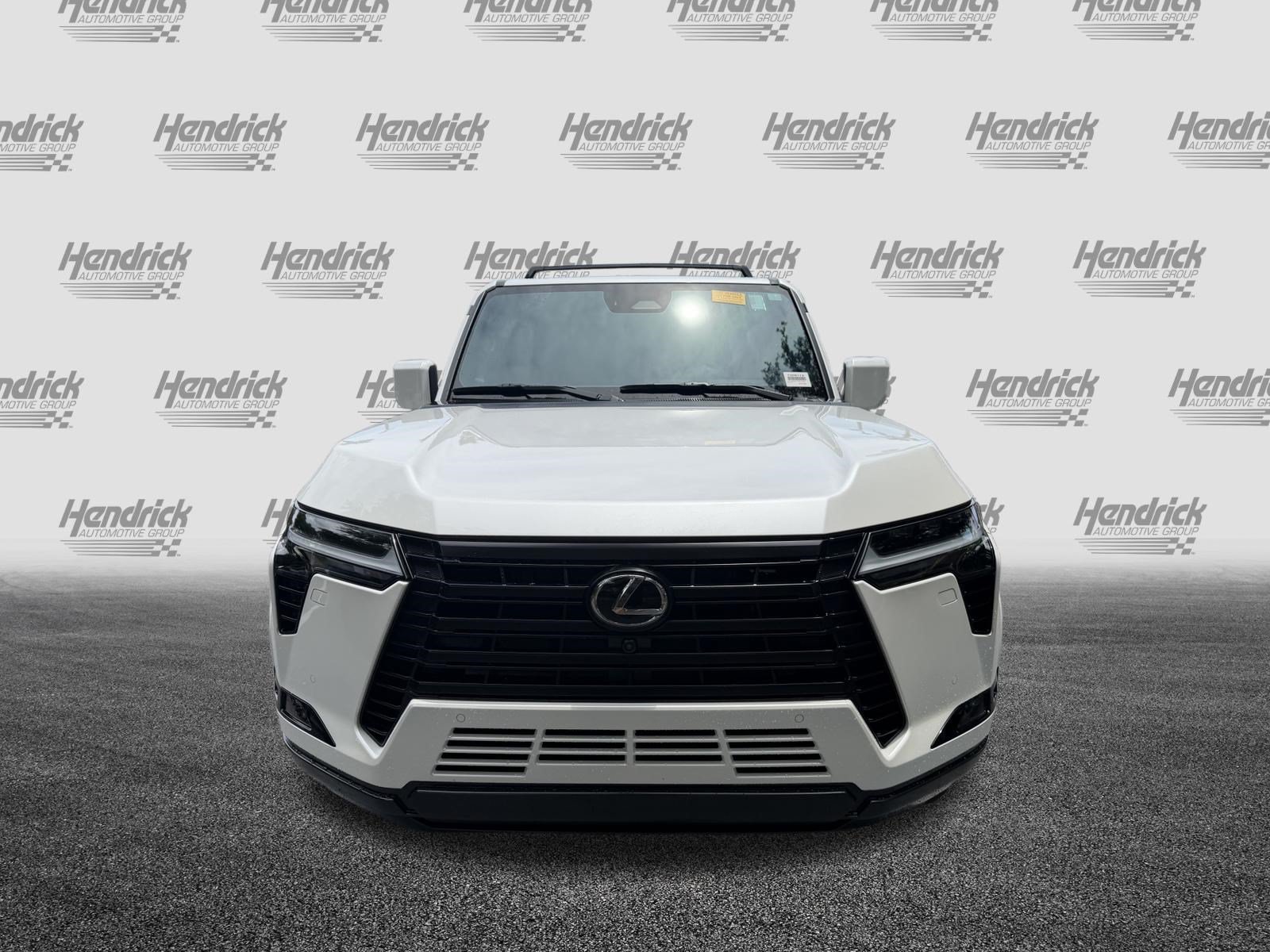 Used 2026 Lexus GX 550 w/ Accessory Package (2T) AWD/4WD image 3