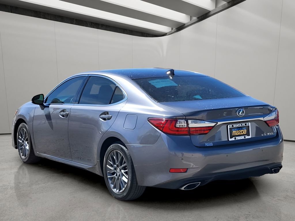 Used 2018 Lexus ES 350 w/ Navigation System Package image 3