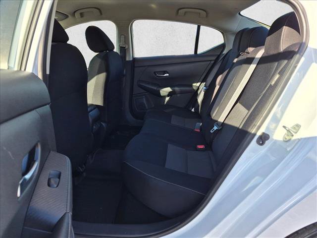 Used 2020 Nissan Sentra SV FWD image 17