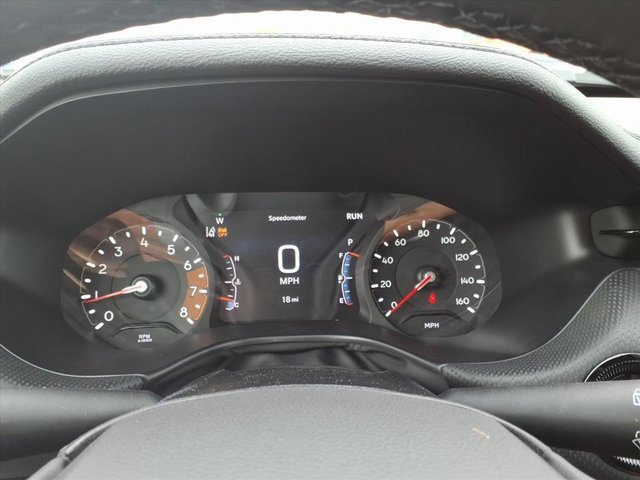 New 2026 Jeep Compass Latitude image 13