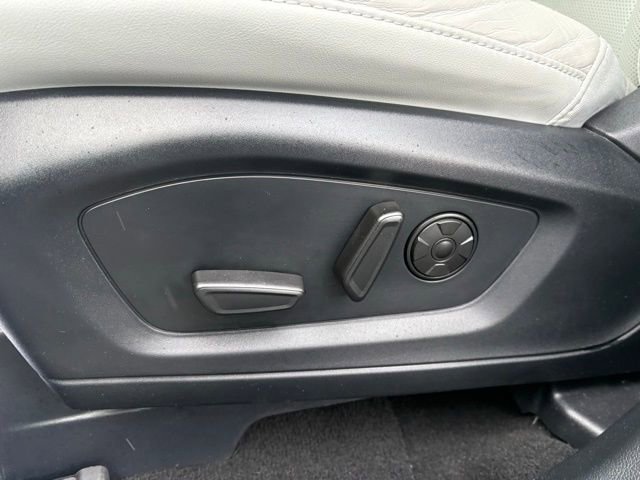 Used 2025 Ford Explorer Platinum w/ LUX Leather Package image 26