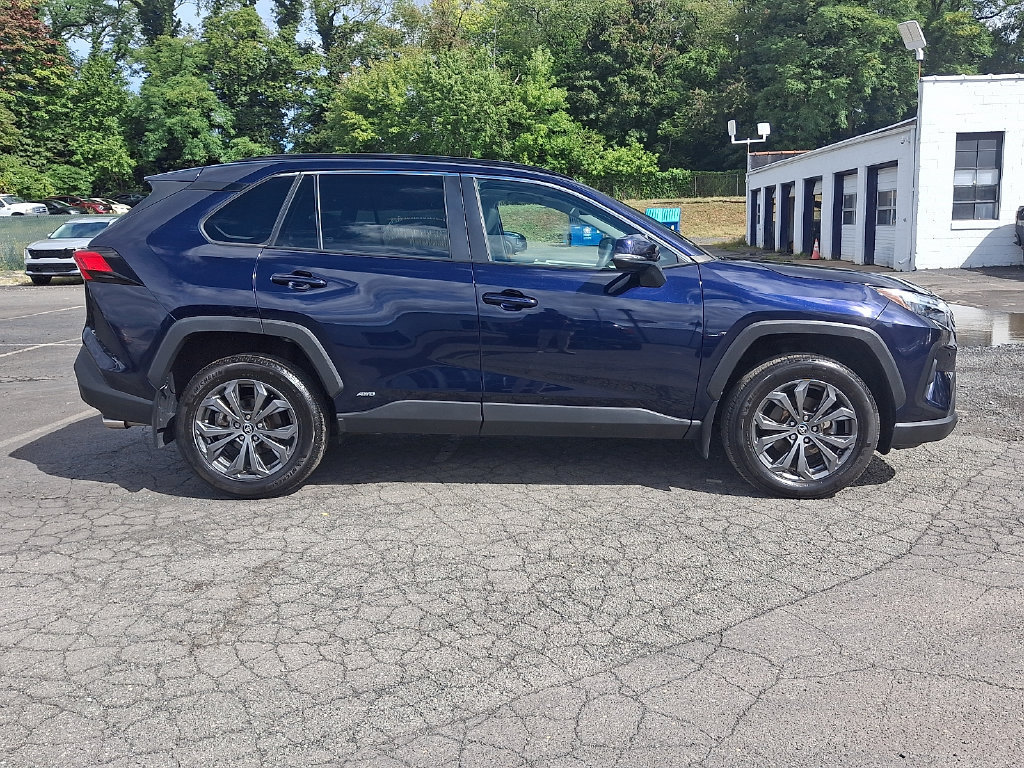 Used 2024 Toyota RAV4 XLE Premium w/ Weather Package AWD/4WD image 11