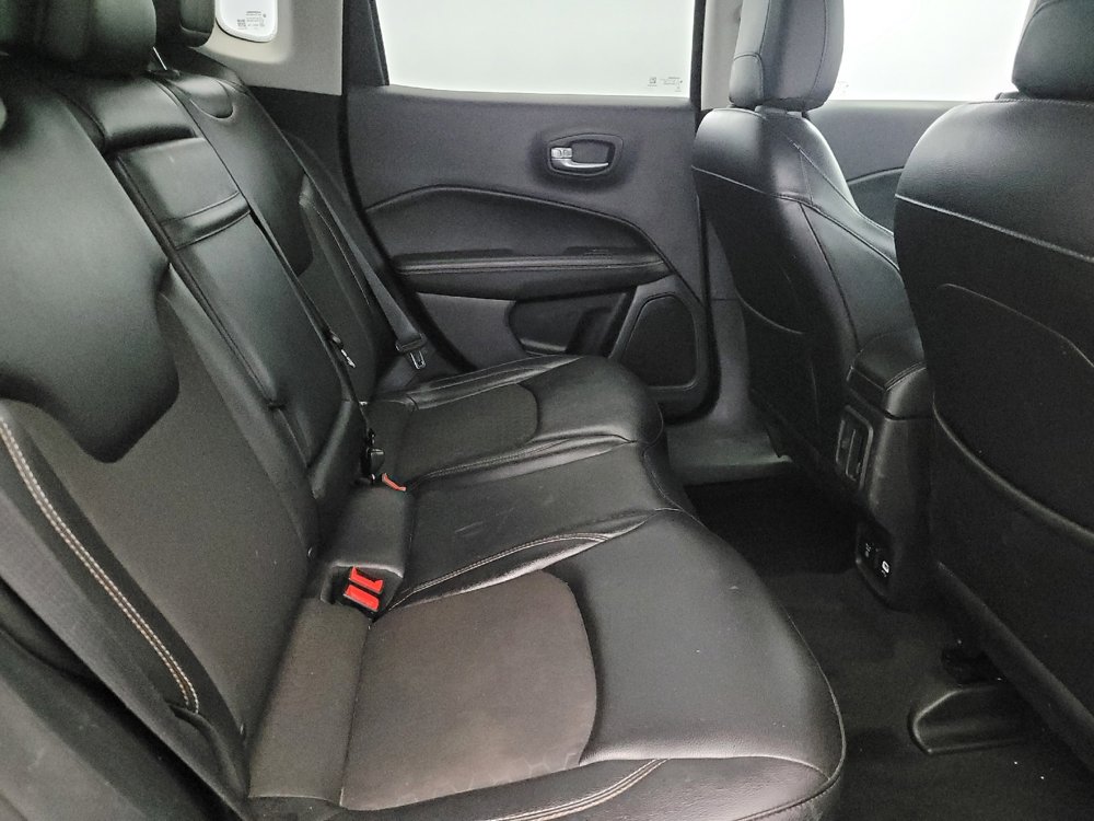 Used 2018 Jeep Compass Latitude w/ Popular Equipment Group AWD/4WD image 19