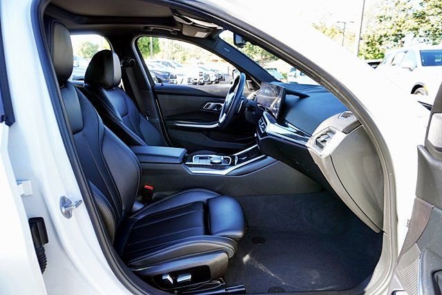 Used 2023 BMW 330i Sedan w/ Driving Assistance Package image 11