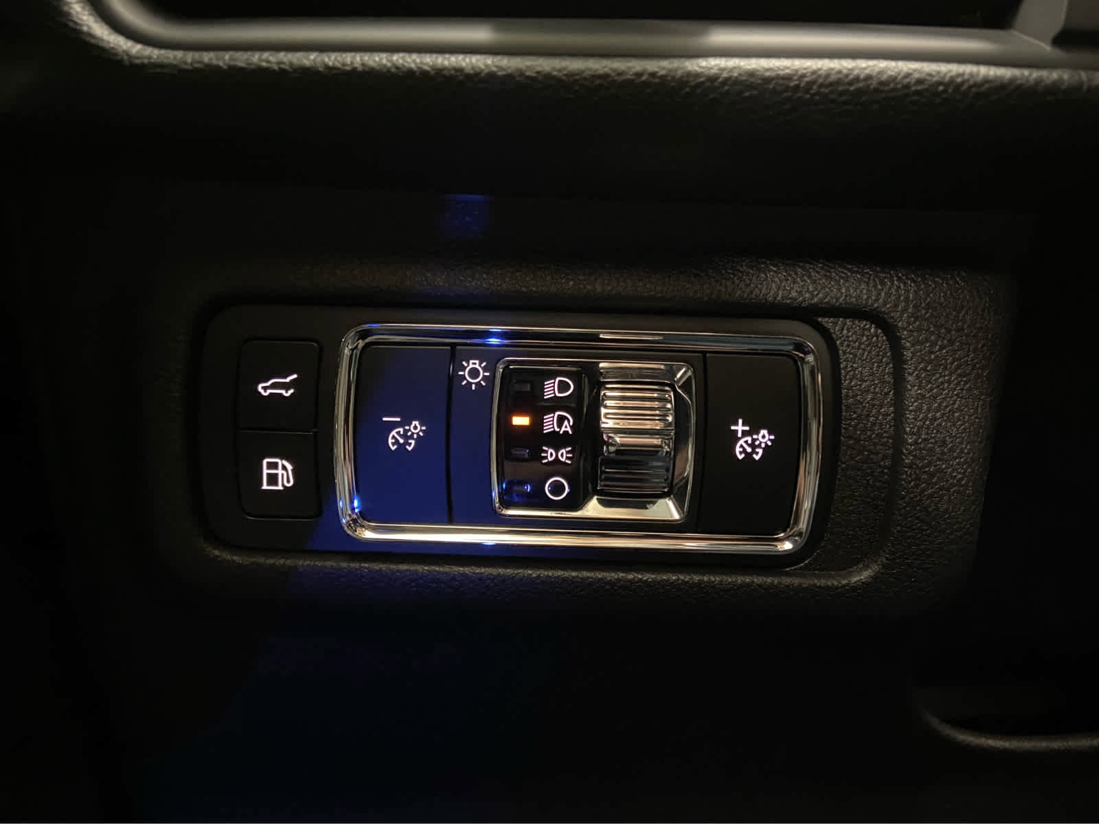 Used 2025 Lincoln Corsair Grand Touring w/ Equipment Group 301A image 41