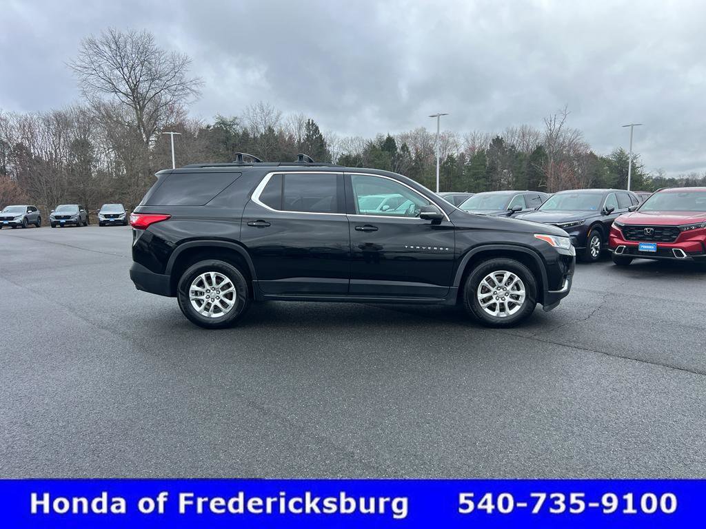 Used 2021 Chevrolet Traverse LT w/ LPO, 'HIT The Road' Package image 9