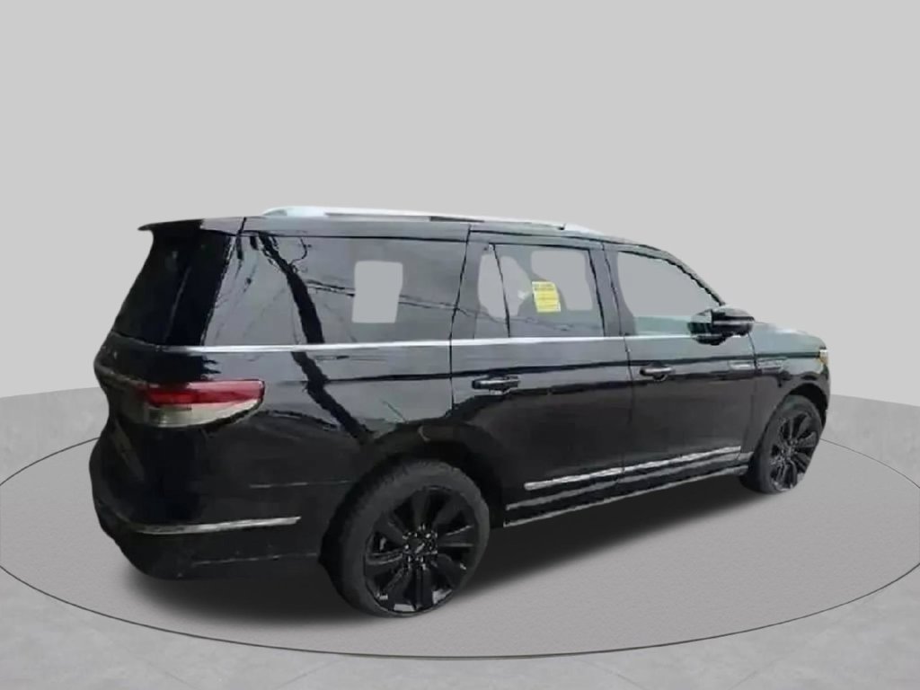 Used 2023 Lincoln Navigator Reserve AWD/4WD image 53