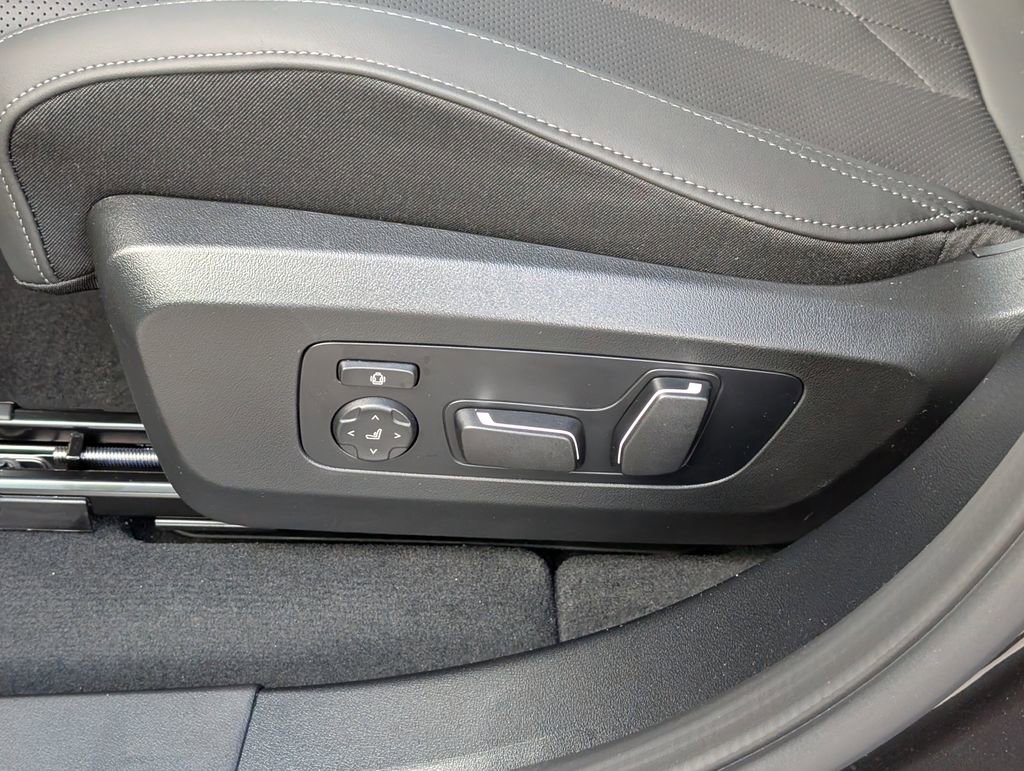 New 2026 BMW X3 xDrive30 w/ Convenience Package image 15