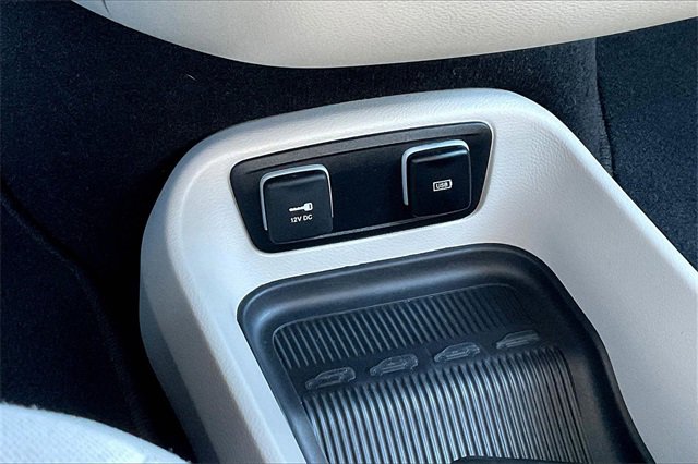 Used 2017 Chrysler Pacifica Touring Plus image 24