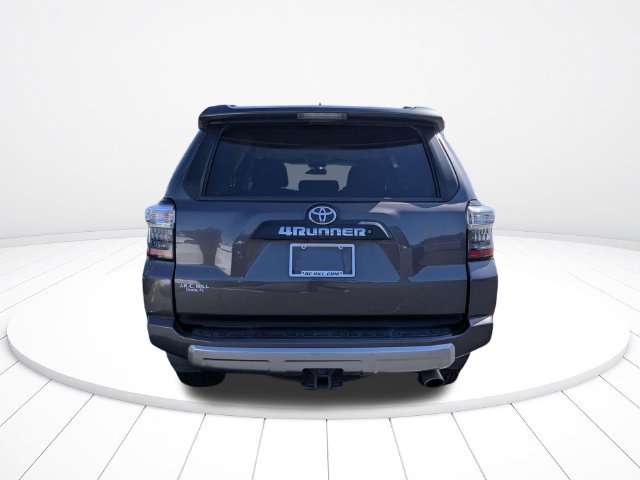 Used 2018 Toyota 4Runner TRD Off-Road AWD/4WD image 4