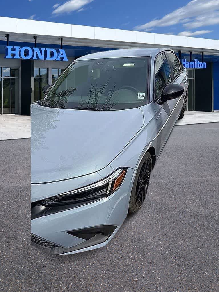 Used 2023 Honda Civic Sport image 1