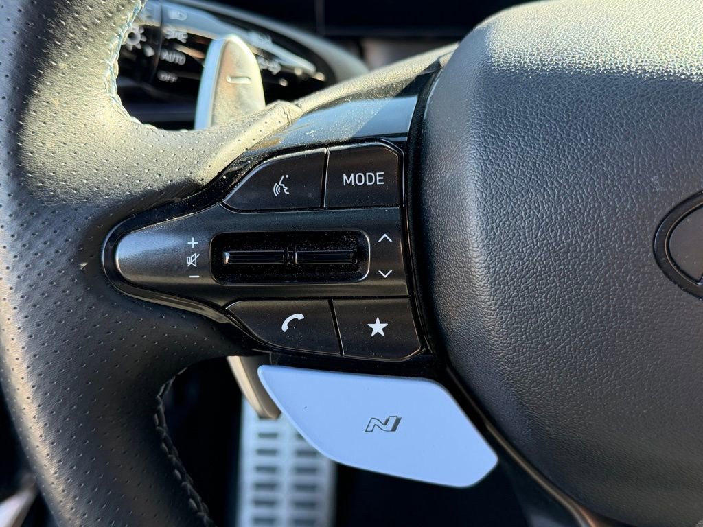 Used 2025 Hyundai Elantra N image 23