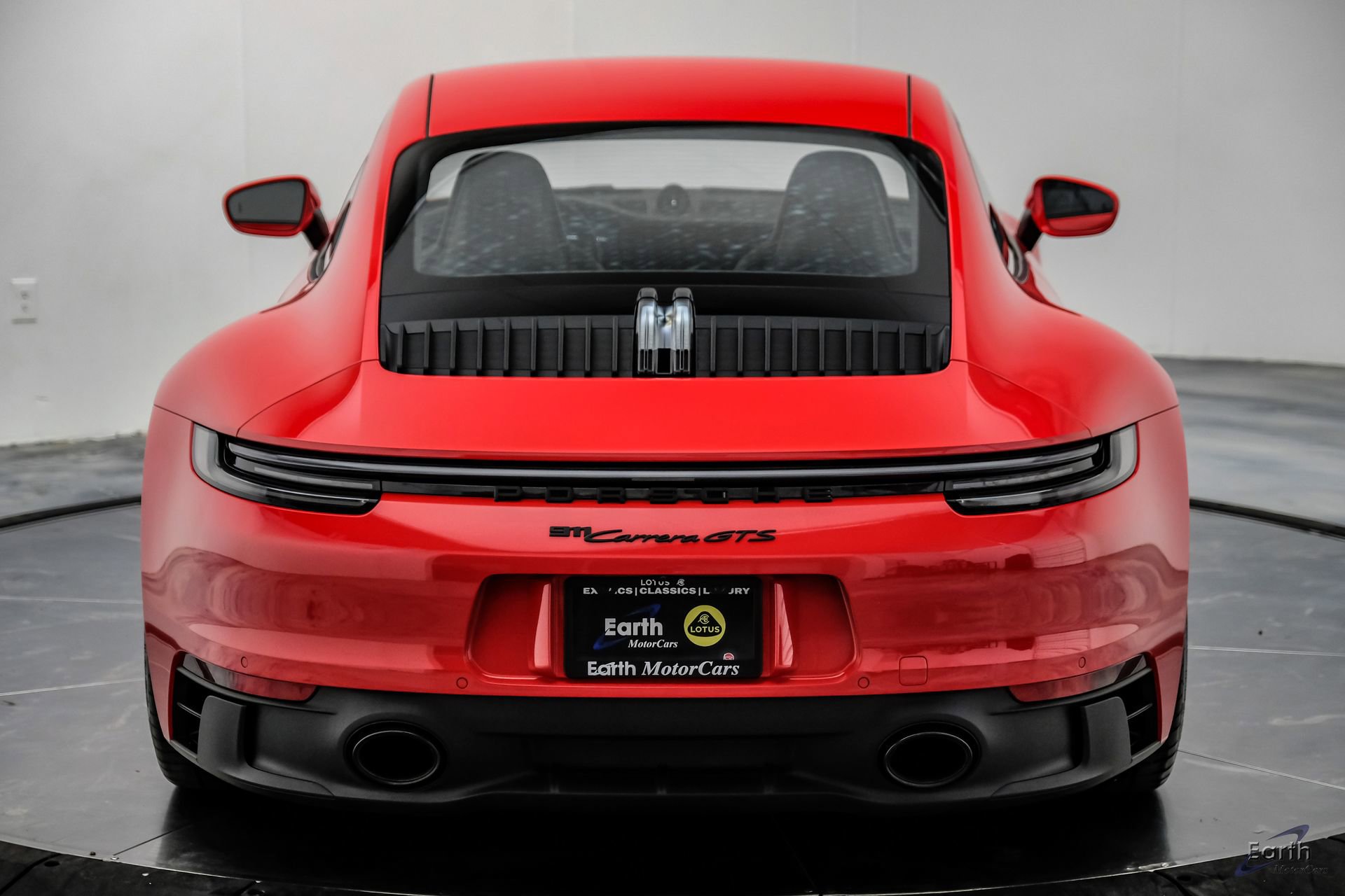 Used 2024 Porsche 911 Carrera GTS w/ Premium Package RWD image 13