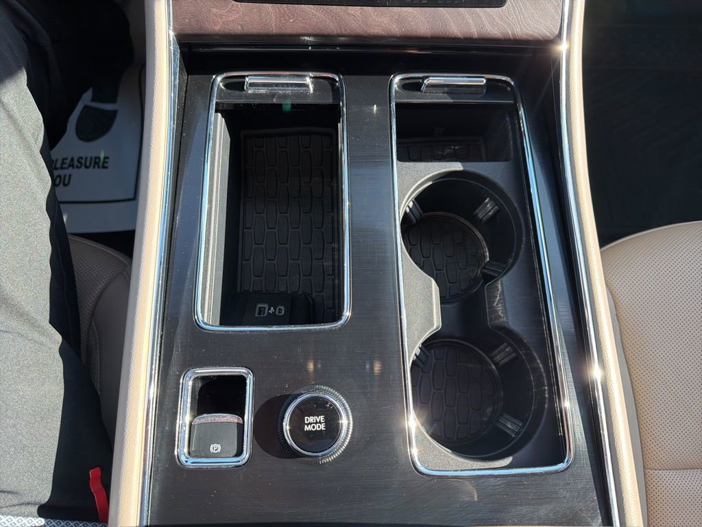 Used 2023 Lincoln Aviator Reserve w/ Elements Package Plus image 39